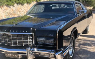 Lincoln-town-coupe-1973-black-15