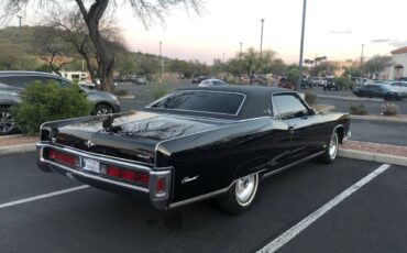 Lincoln-town-coupe-1973-black-8