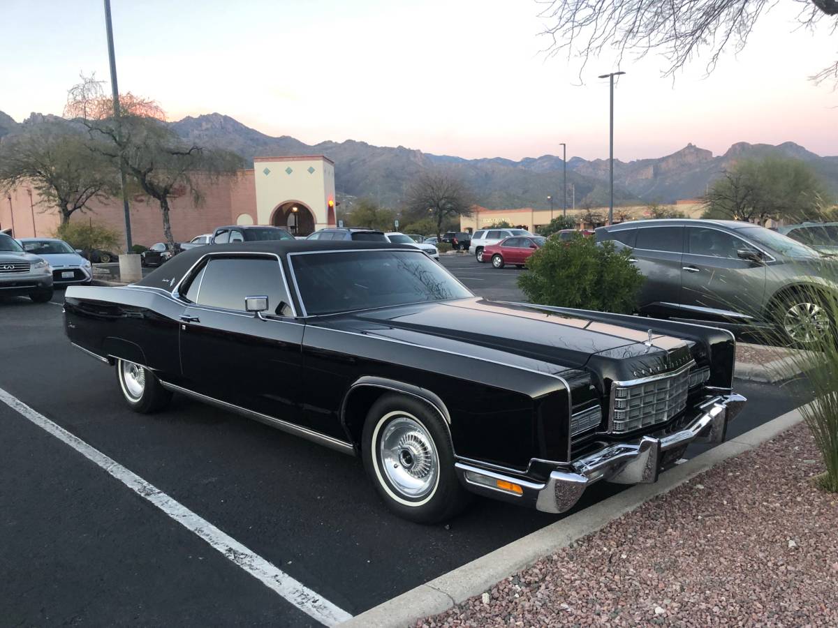 Lincoln-town-coupe-1973-black-9