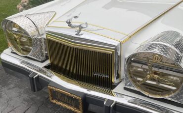 Lincoln-towncar-1989-white-16