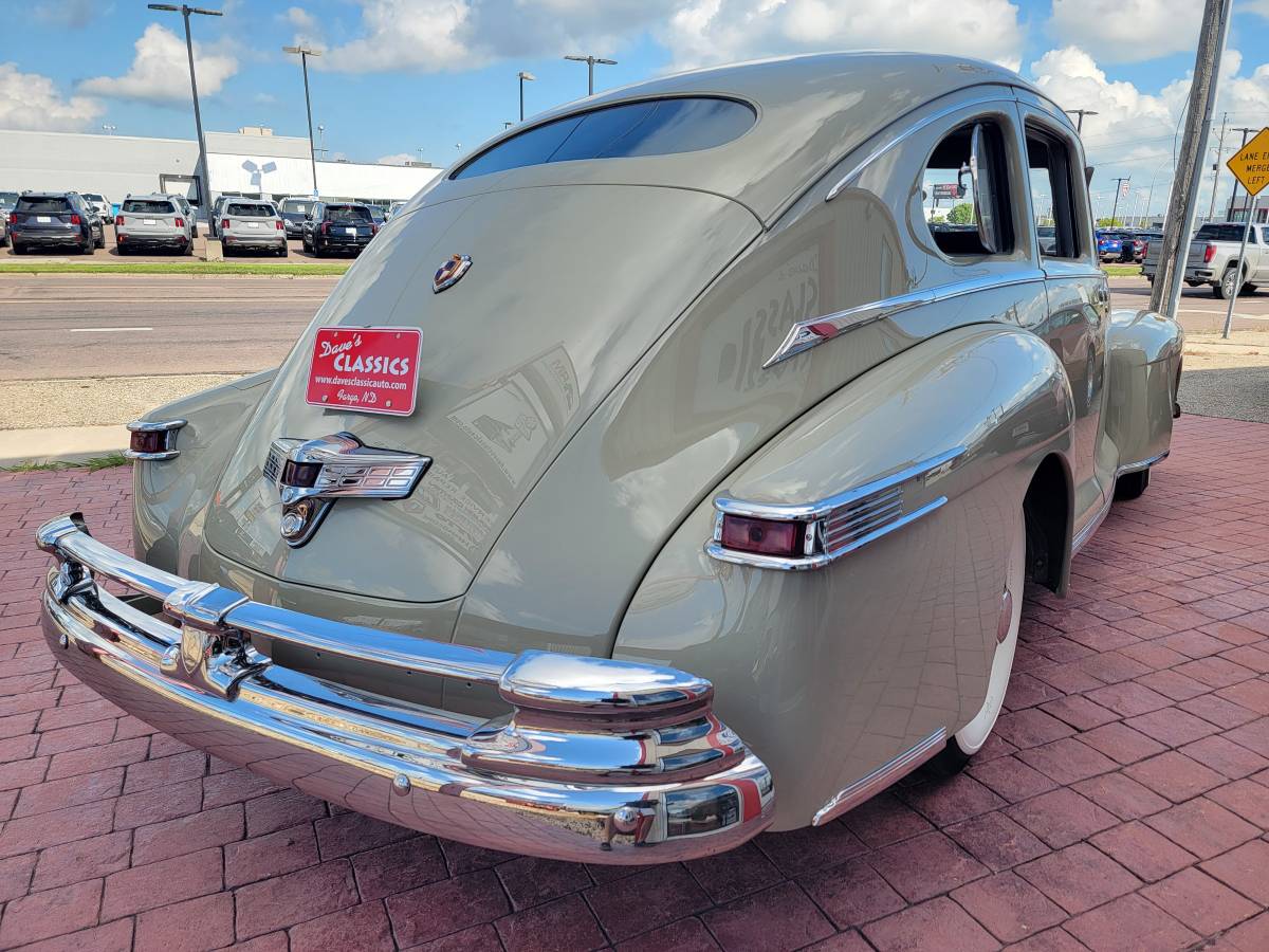 Lincoln-zephyr-1946-11