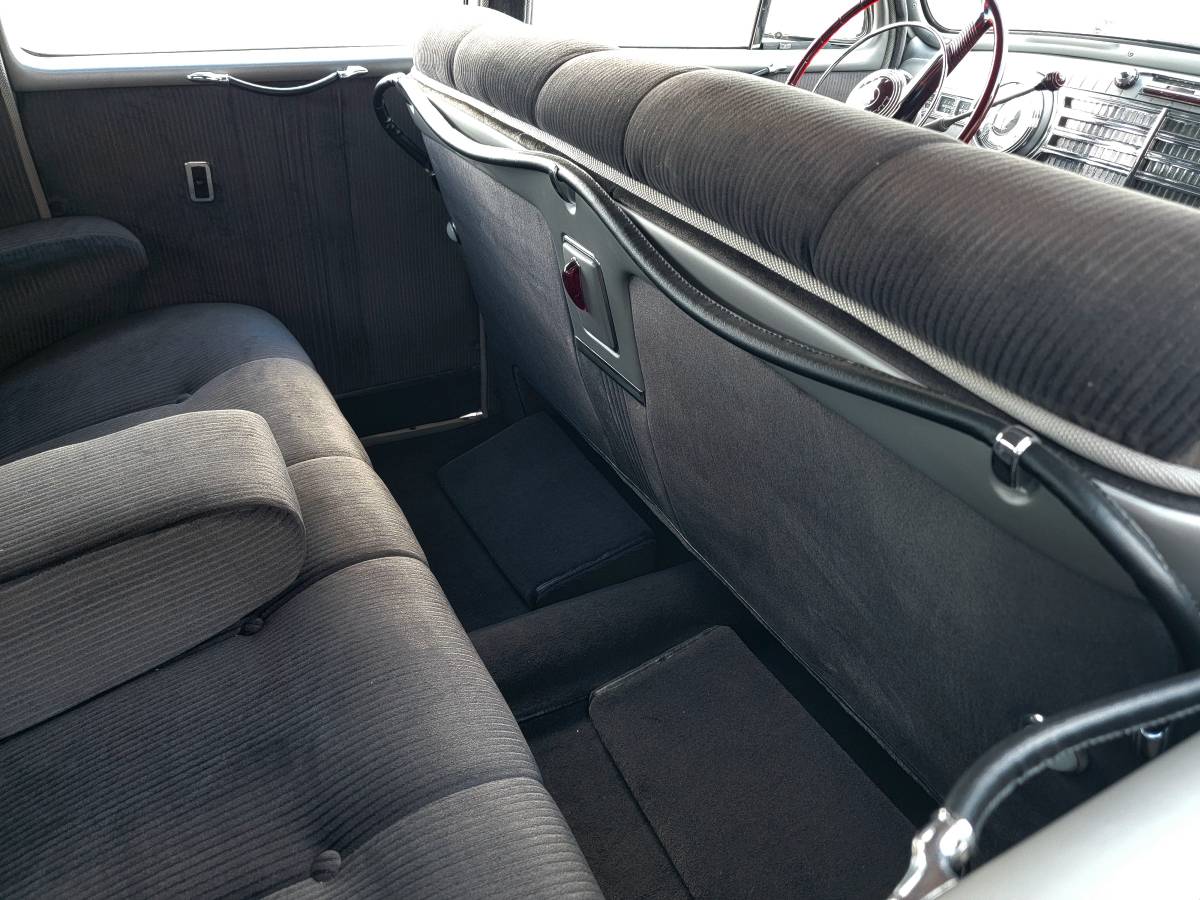 Lincoln-zephyr-1946-20