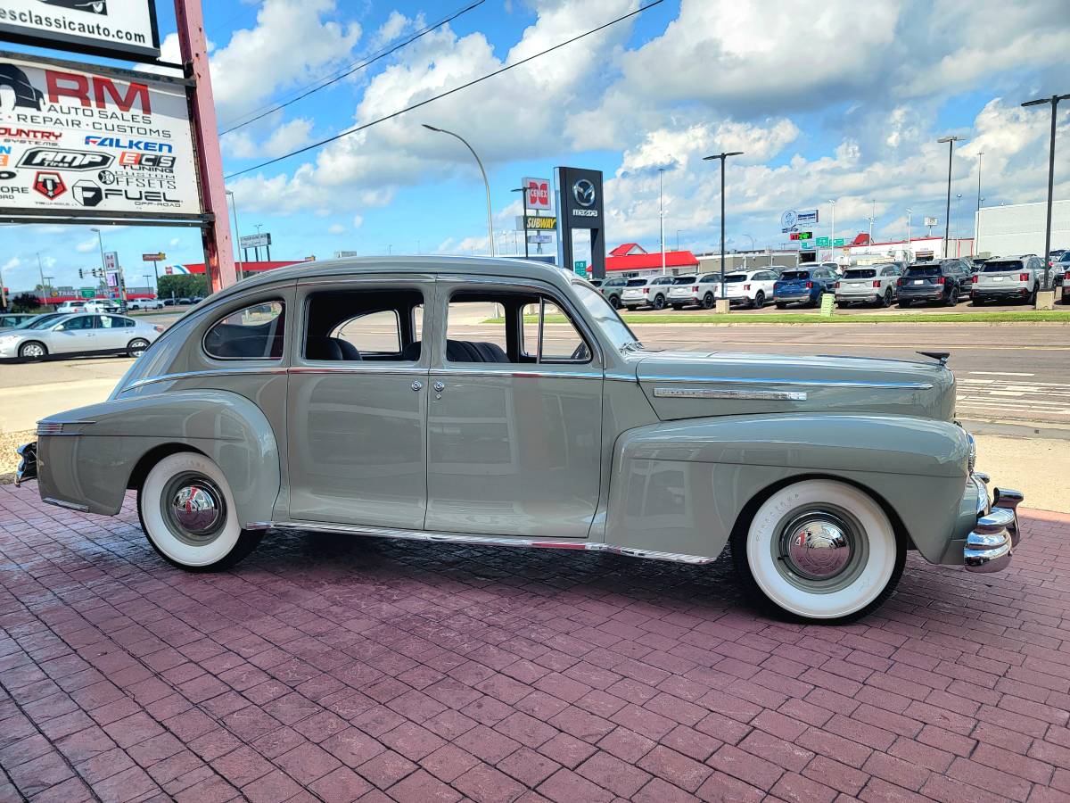 Lincoln-zephyr-1946-3