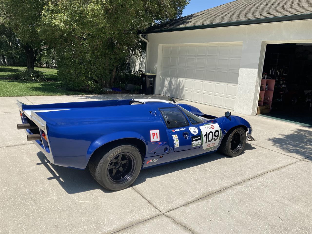 Lola-T-70-1967-Blue-Aluminium-10