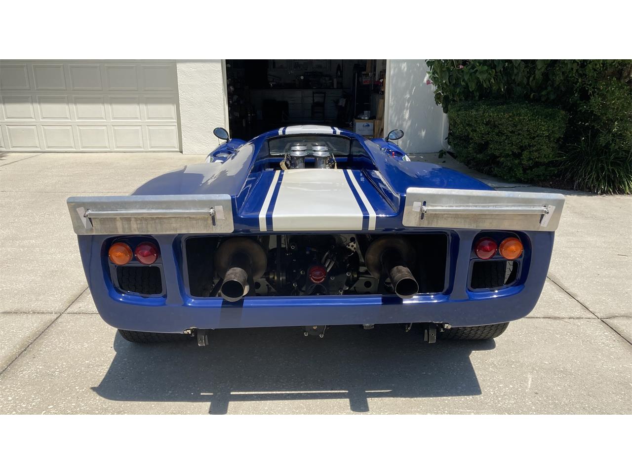 Lola-T-70-1967-Blue-Aluminium-11
