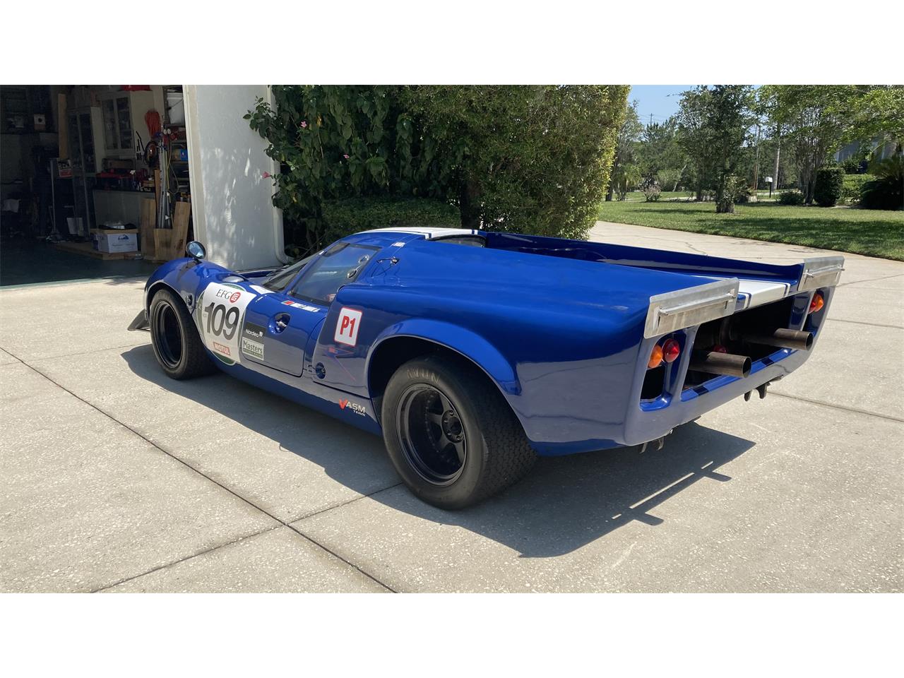 Lola-T-70-1967-Blue-Aluminium-12