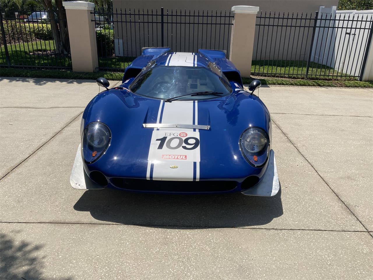 Lola-T-70-1967-Blue-Aluminium-54