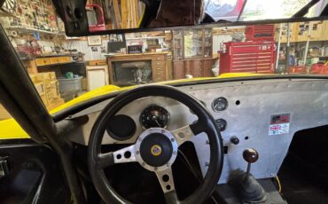 Lotus-Elan-1969-Coupe-14