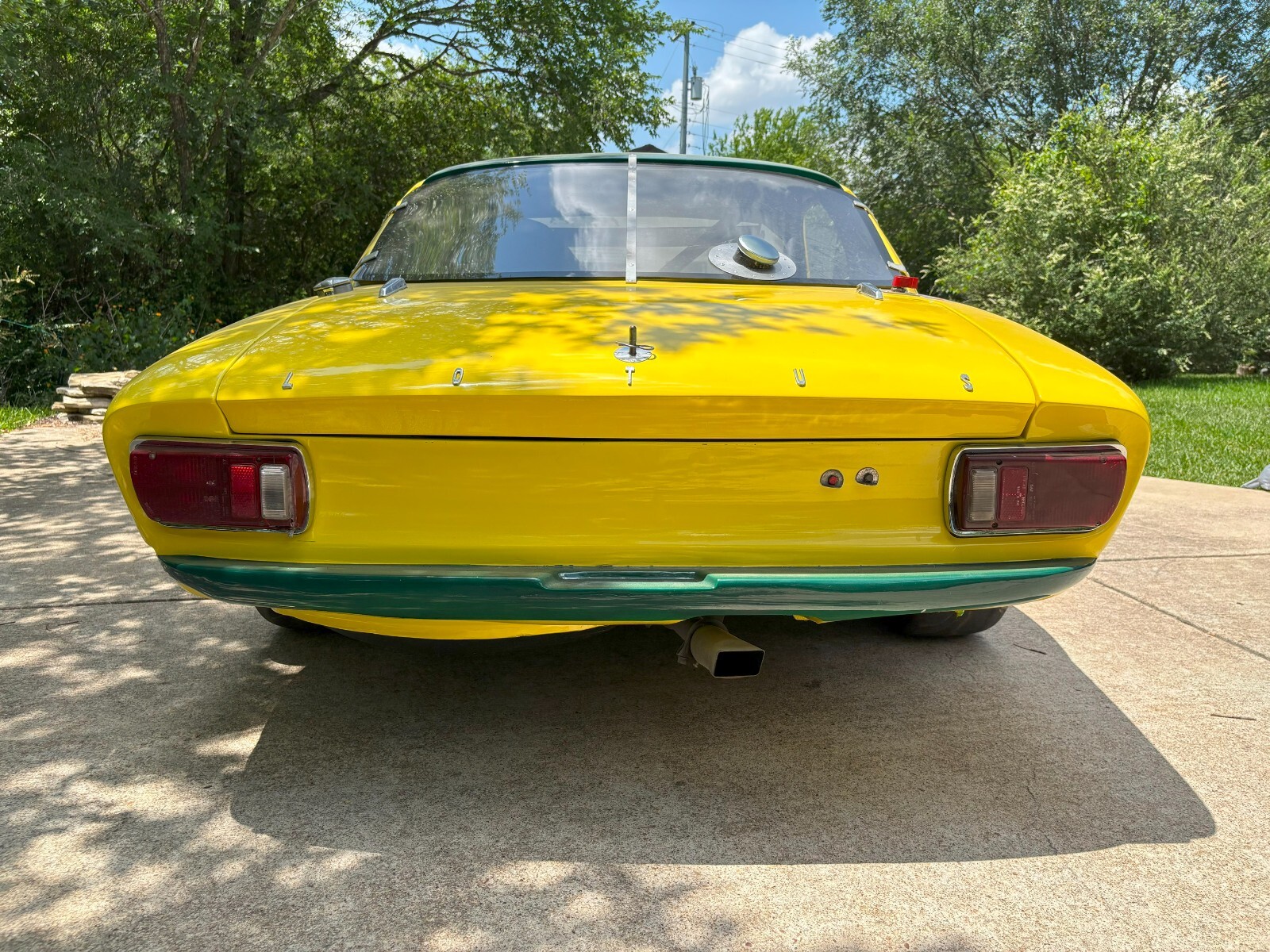 Lotus-Elan-1969-Coupe-8