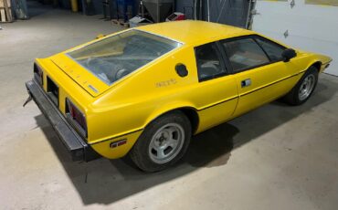 Lotus-Esprit-1978-Coupe-4