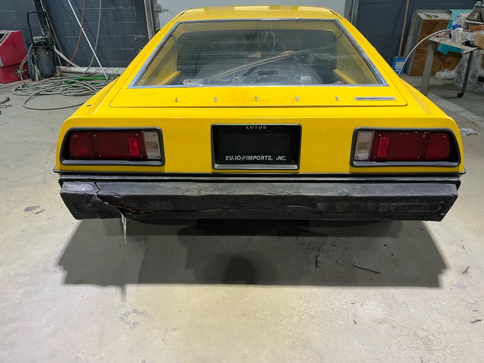 Lotus-Esprit-1978-Coupe-5