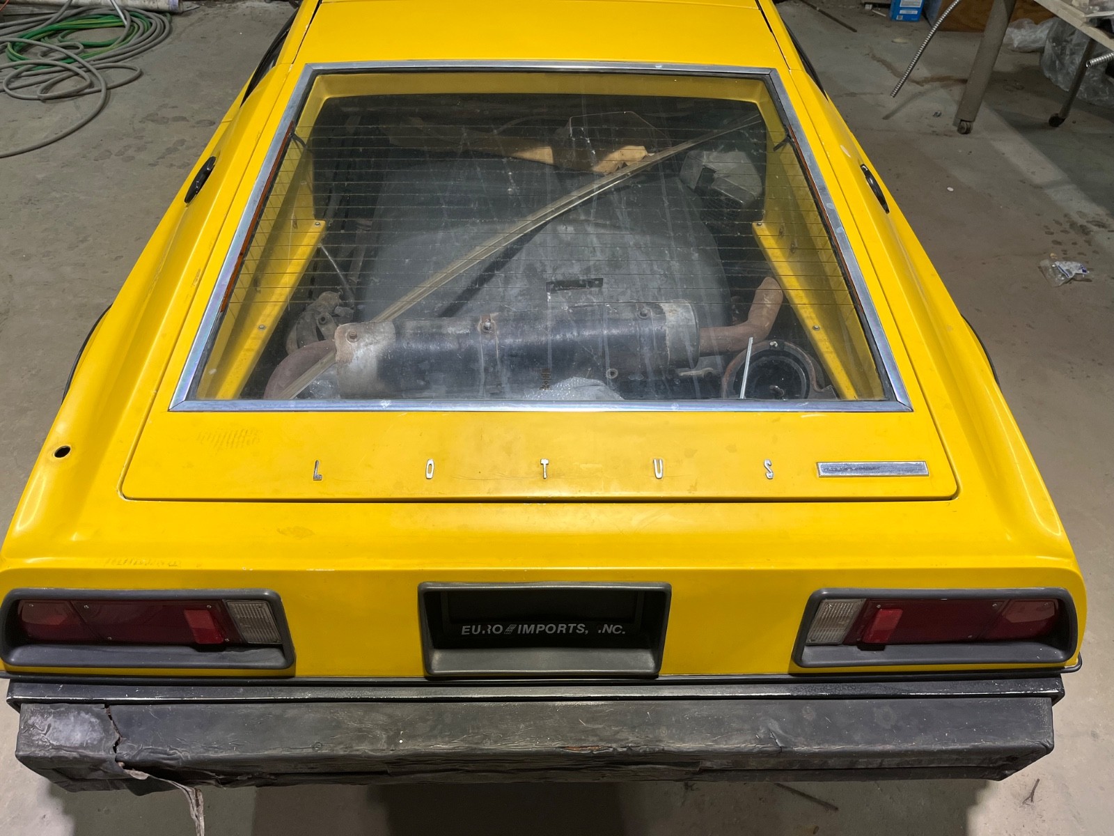 Lotus-Esprit-1978-Coupe-6