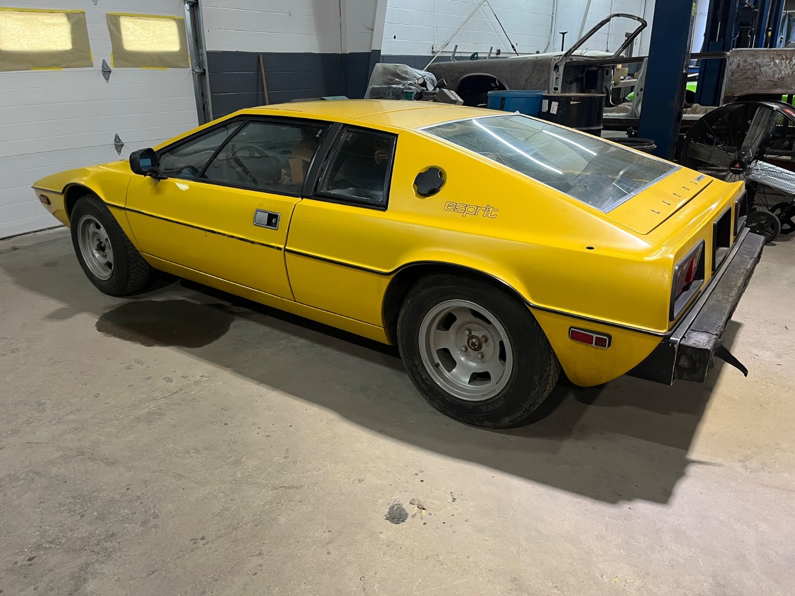 Lotus-Esprit-1978-Coupe