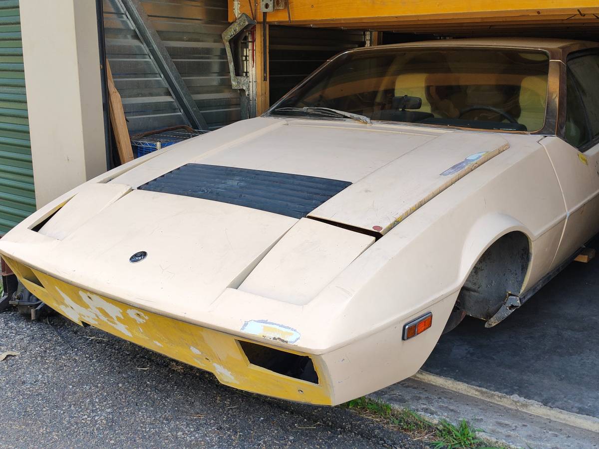 Lotus-elite-1974-13