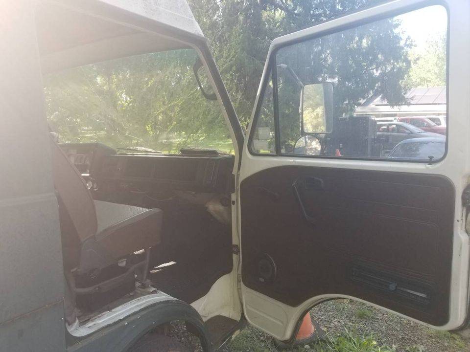 Lt31-diesel-1986-green-12