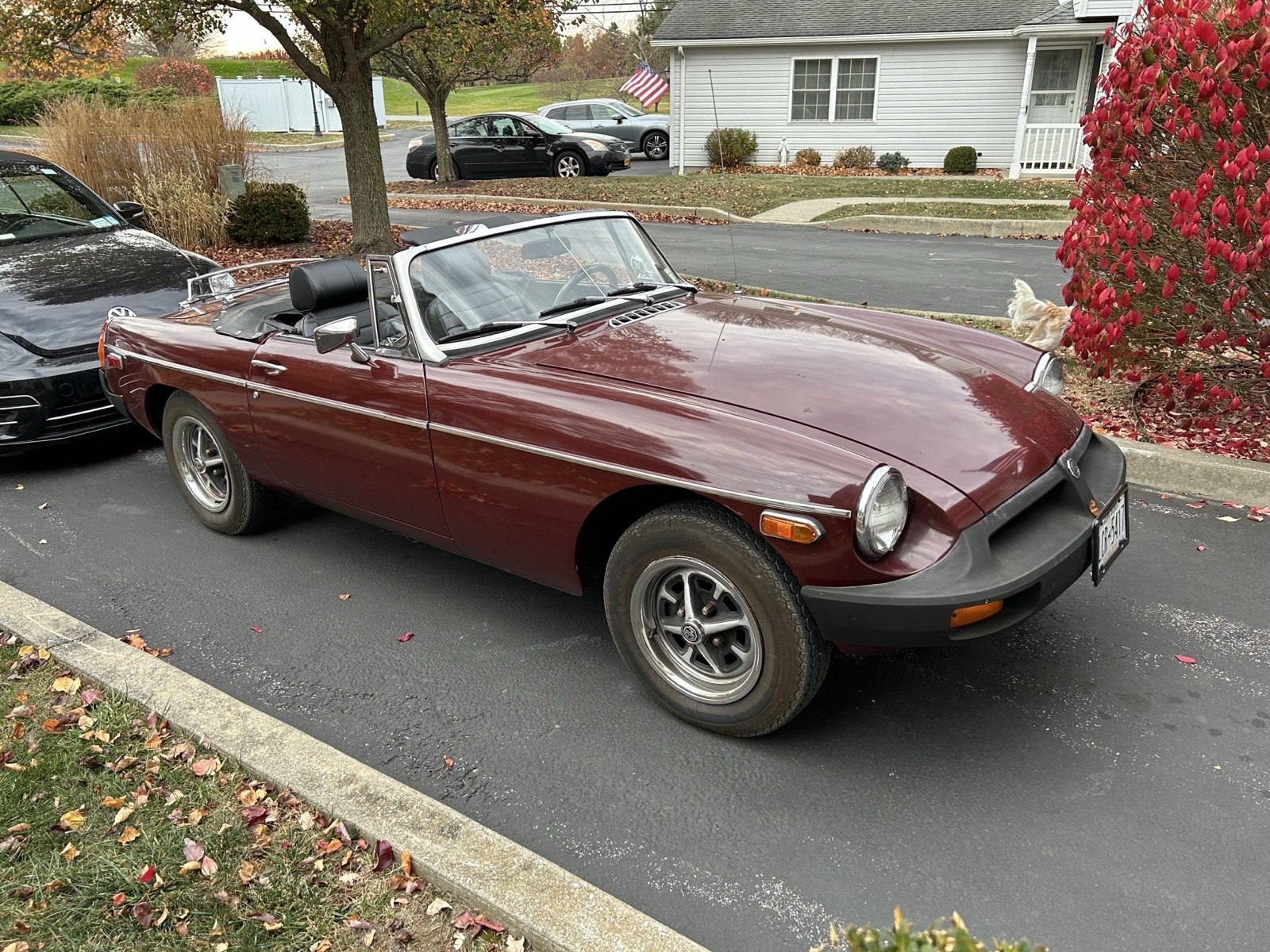MG-B-1980-Convertible-1