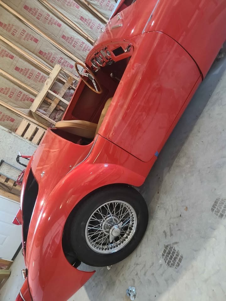 MG-MGA-1957-Convertible-2