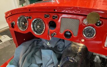 MG-MGA-1957-Convertible-9
