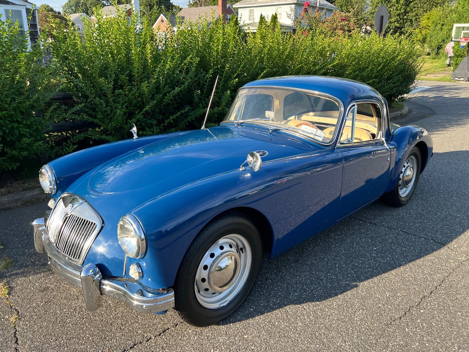 MG-MGA-1959-Convertible-1