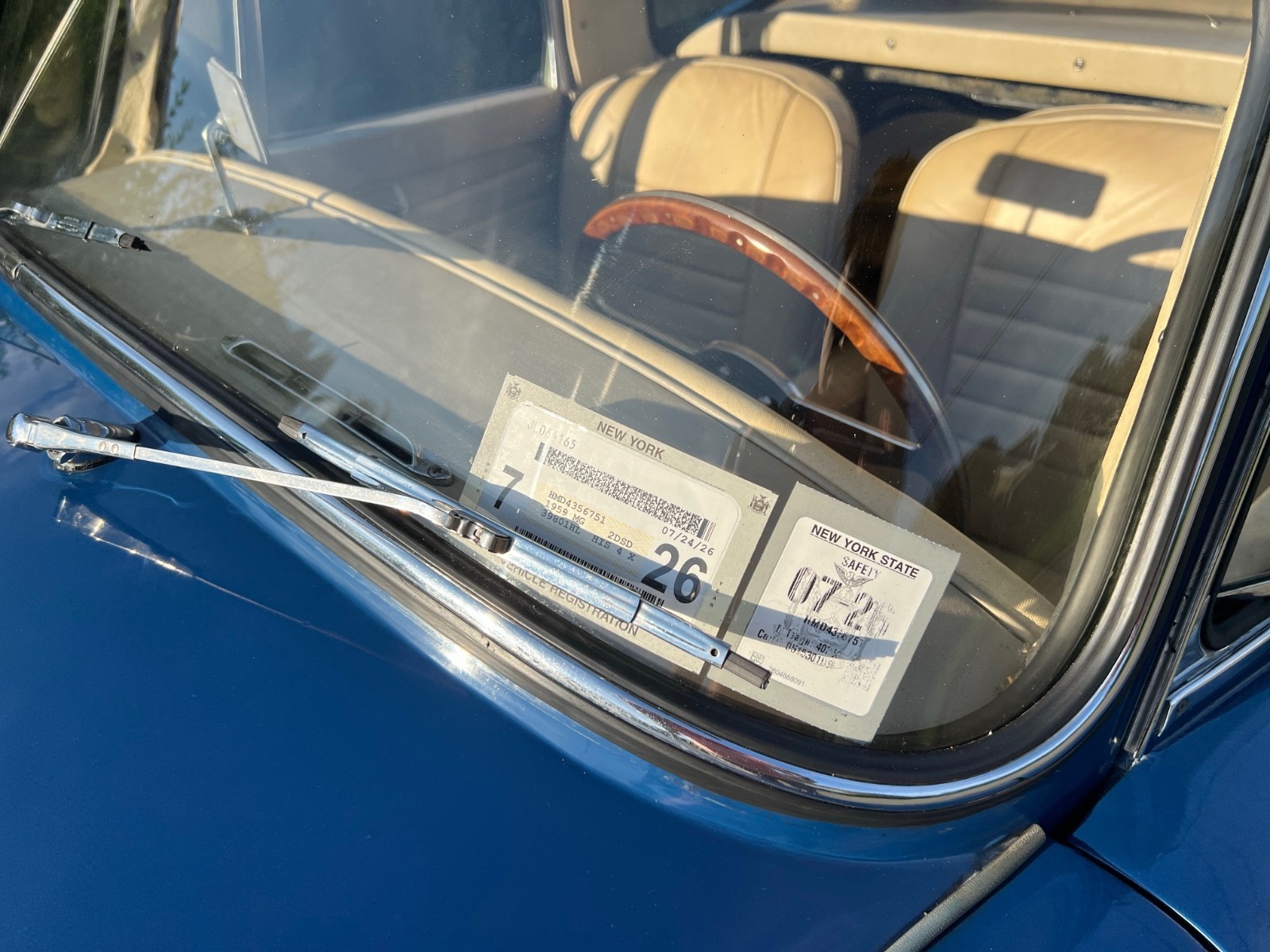 MG-MGA-1959-Convertible-2