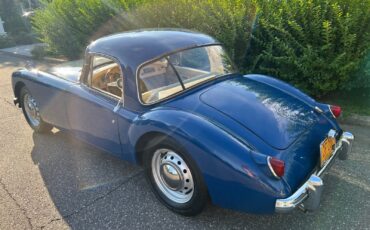 MG-MGA-1959-Convertible-3