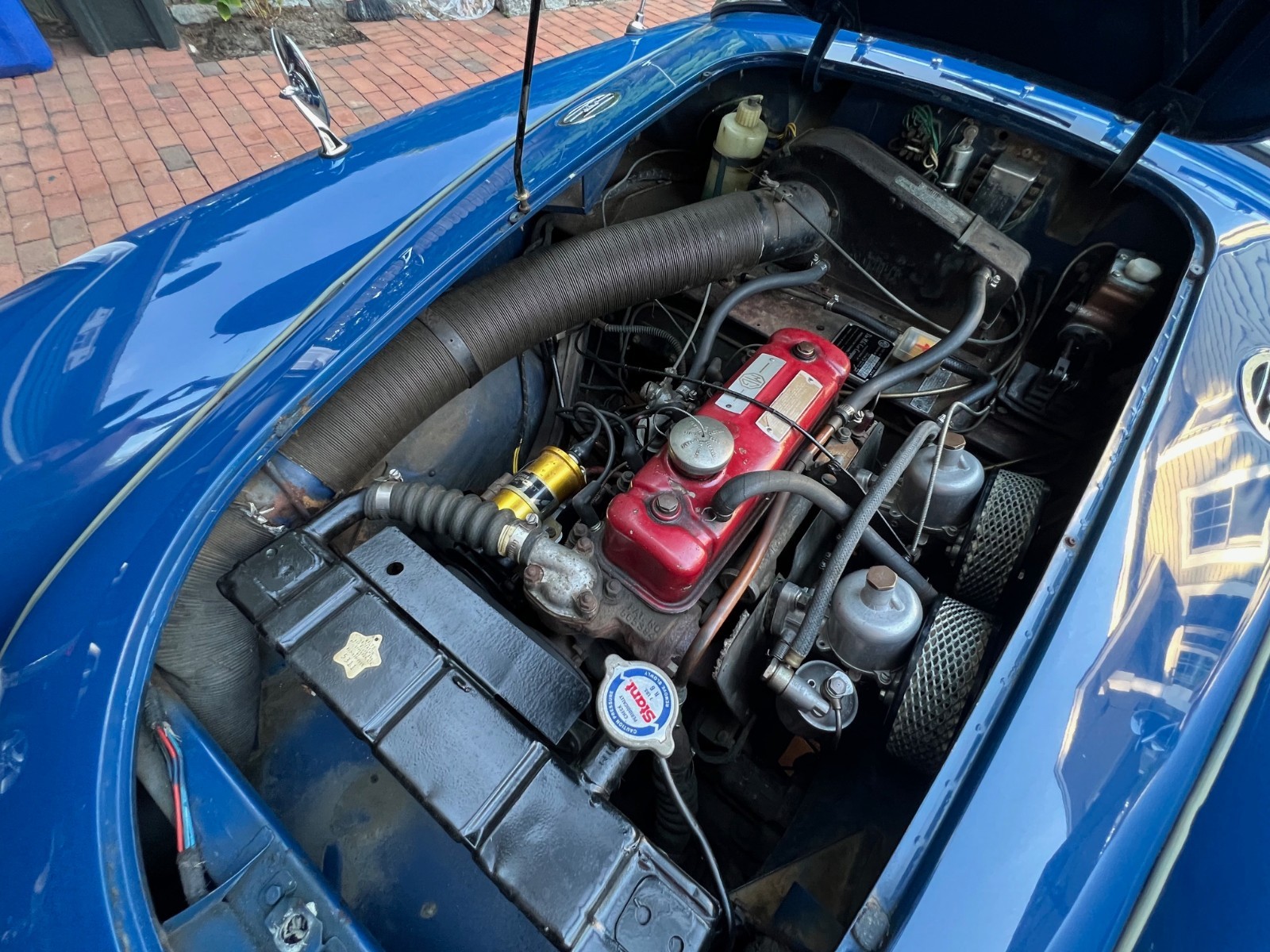 MG-MGA-1959-Convertible-30