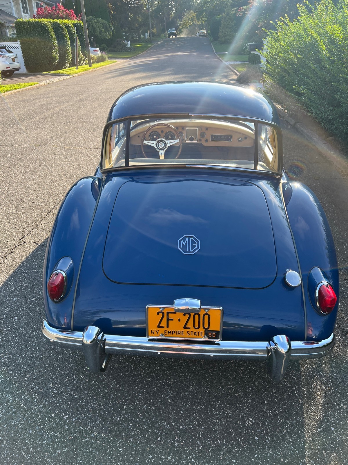 MG-MGA-1959-Convertible-5