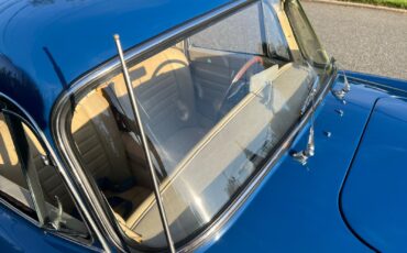 MG-MGA-1959-Convertible-7