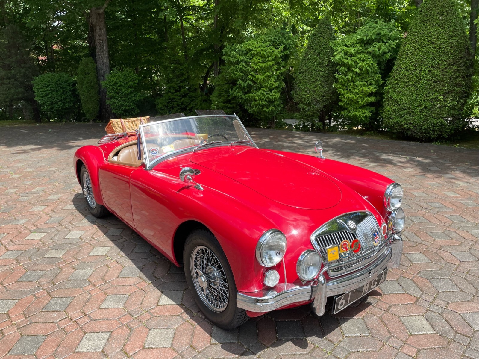 MG-MGA-1961-Convertible-1