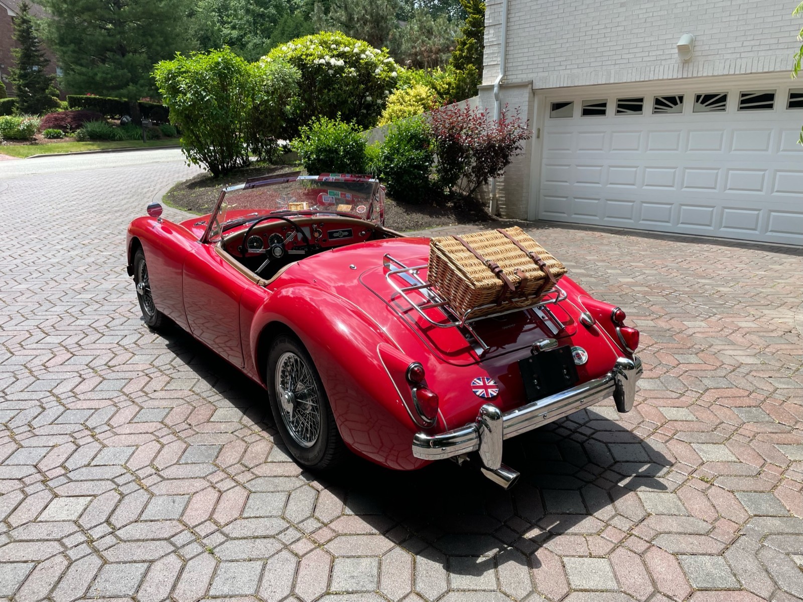 MG-MGA-1961-Convertible-5