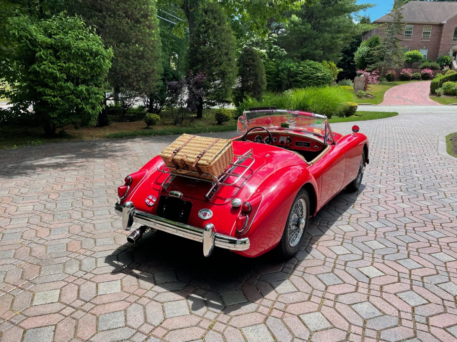MG-MGA-1961-Convertible-7