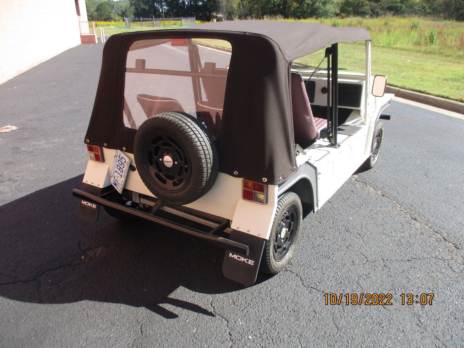 MG-MGB-1967-Convertible-11