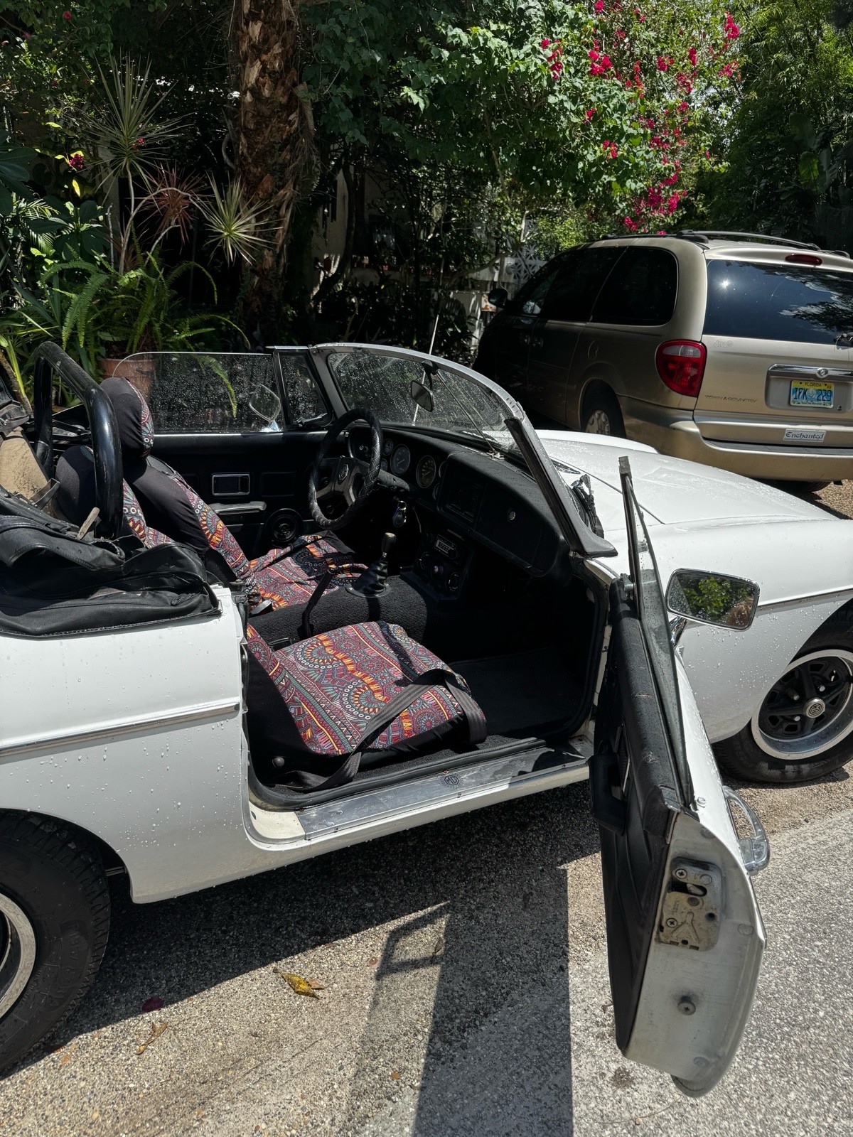 MG-MGB-1970-10