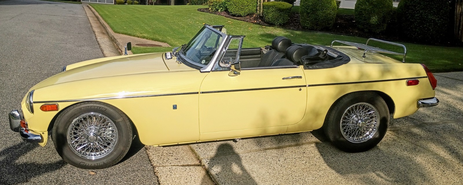 MG-MGB-1970-Convertible-1