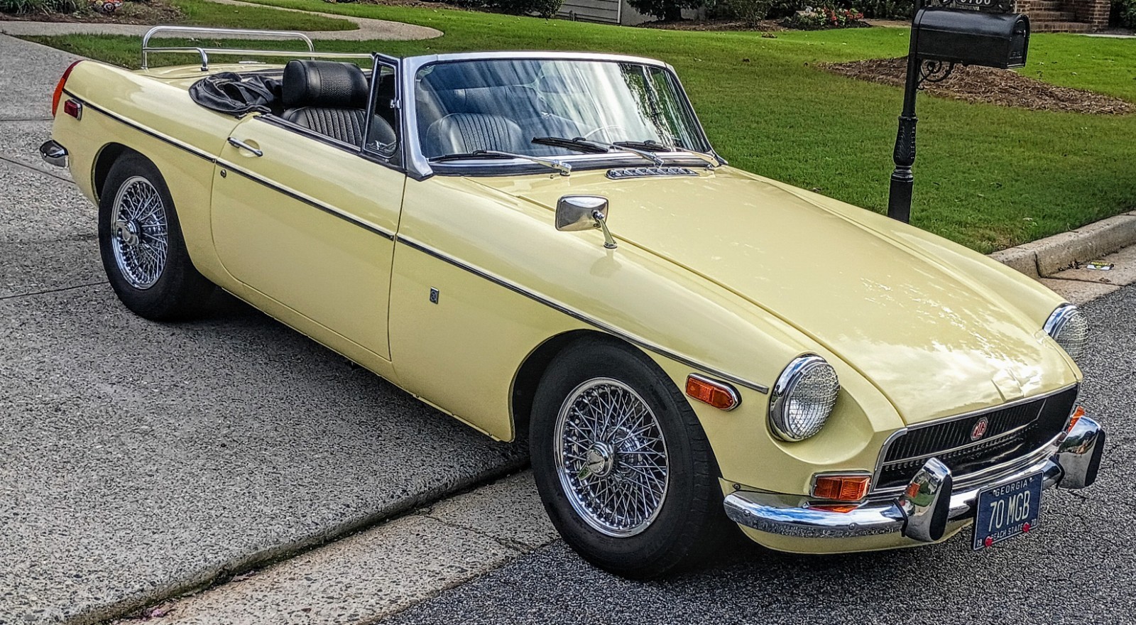 MG-MGB-1970-Convertible-3