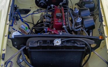 MG-MGB-1970-Convertible-7