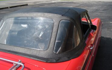 MG-MGB-1972-Convertible-11