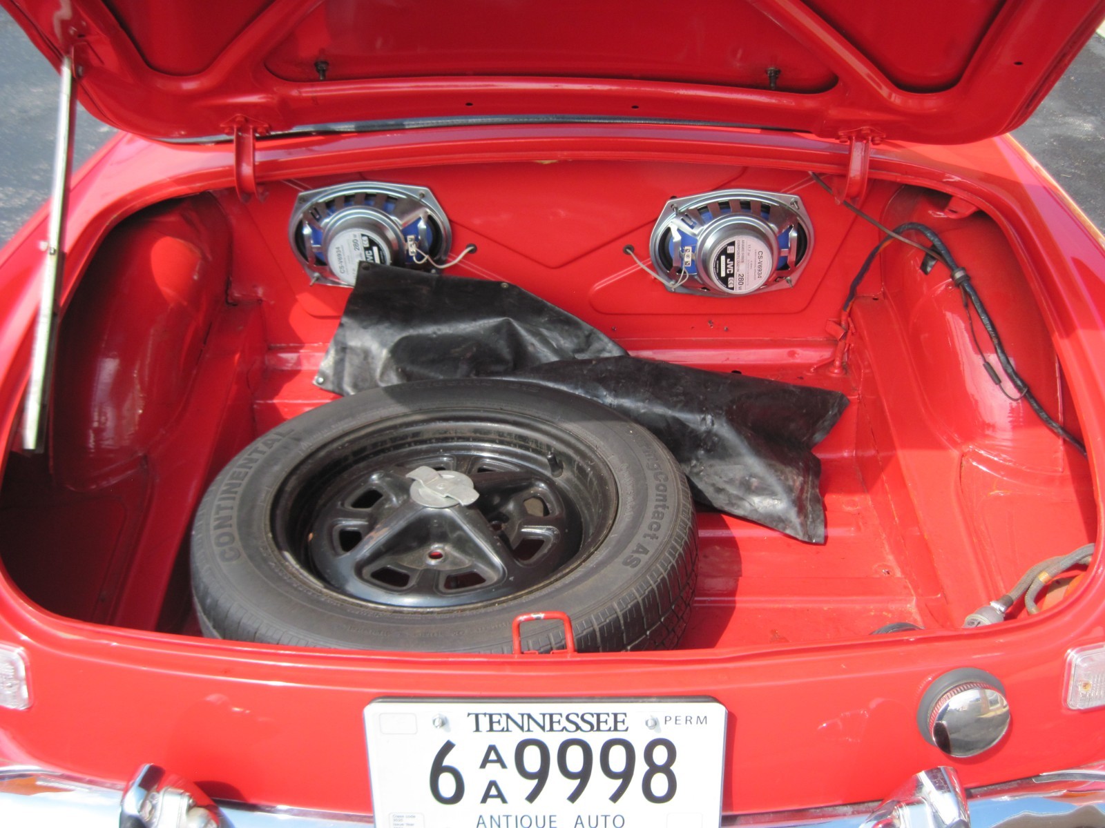 MG-MGB-1972-Convertible-13