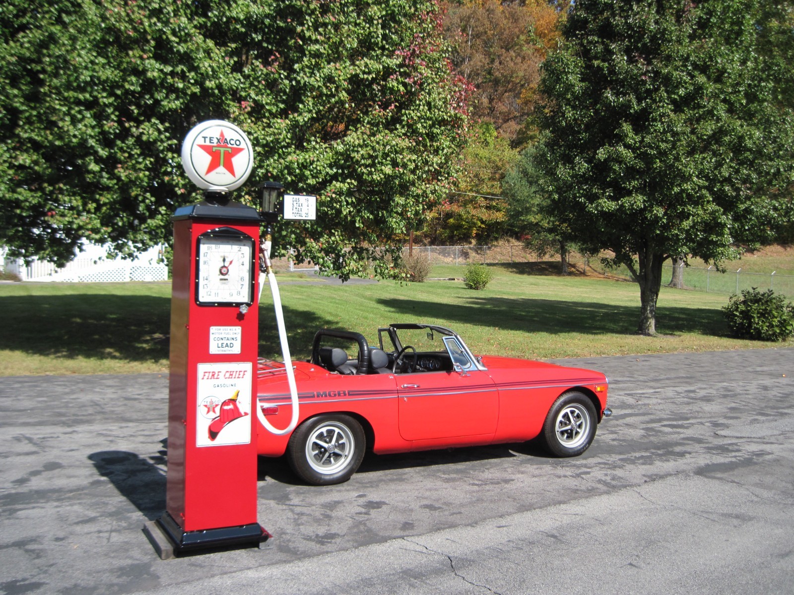 MG-MGB-1972-Convertible-29