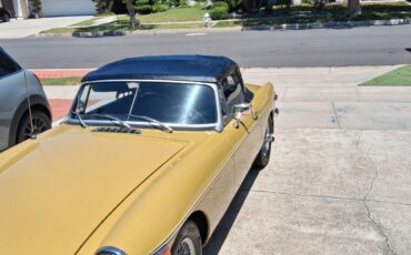 MG-MGB-1972-Convertible-3