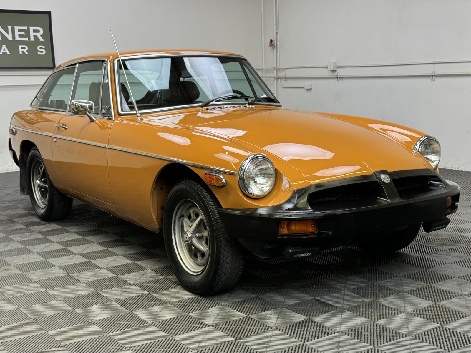 MG MGB 1974 Coupe