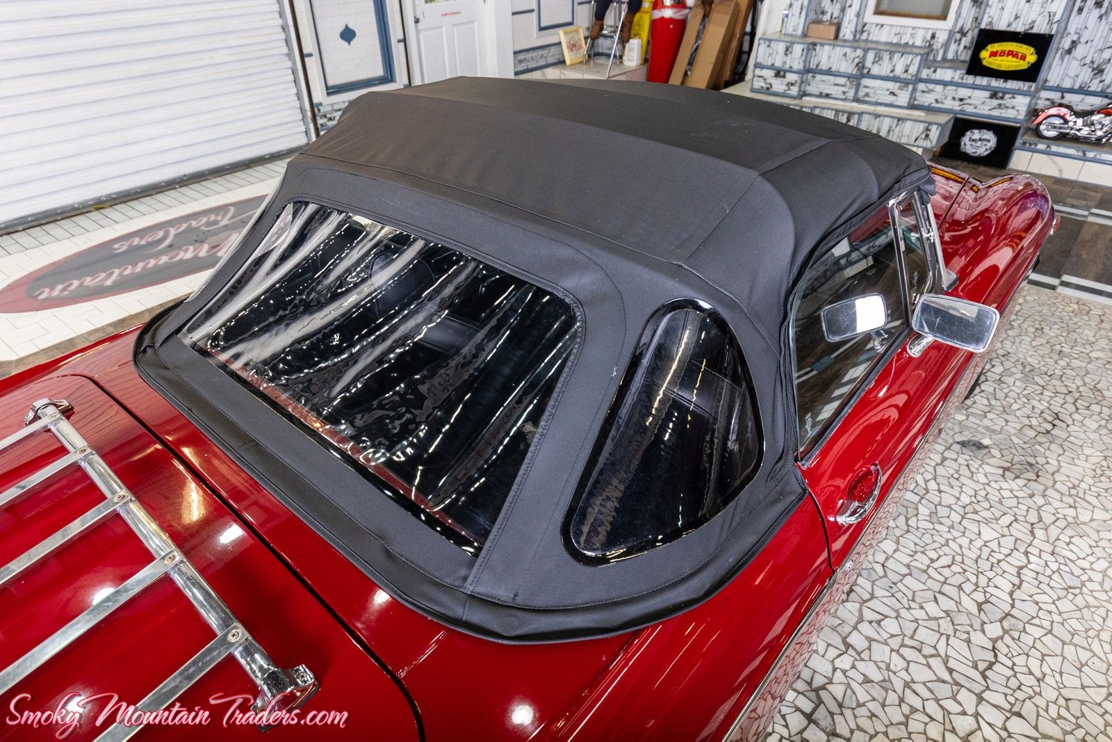 MG-MGB-1977-18