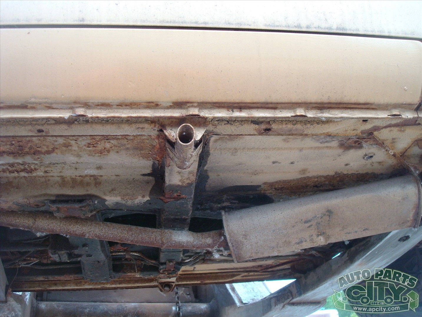 MG-MGB-1977-Convertible-8