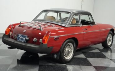 MG-MGB-1978-Convertible-11