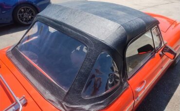 MG-MGB-1978-Convertible-11