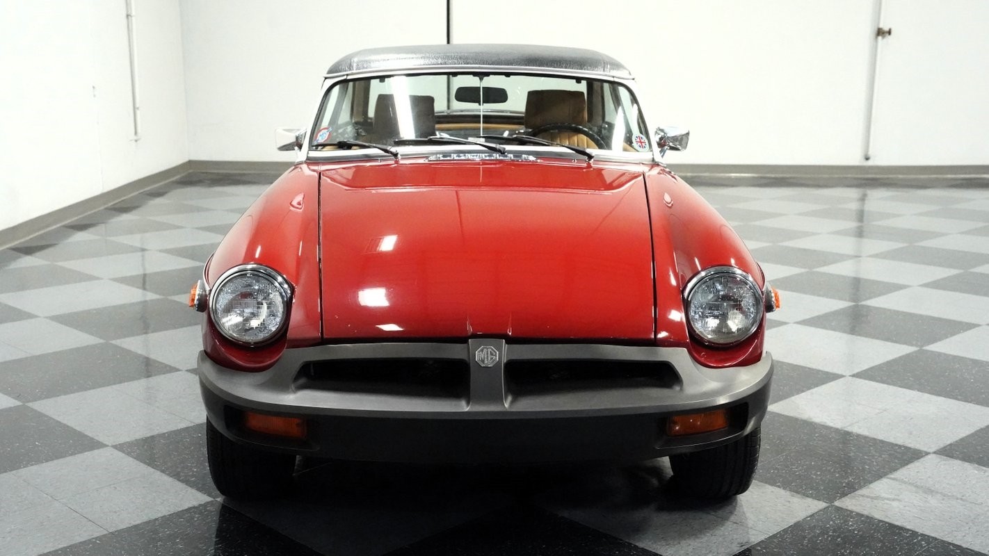 MG-MGB-1978-Convertible-15