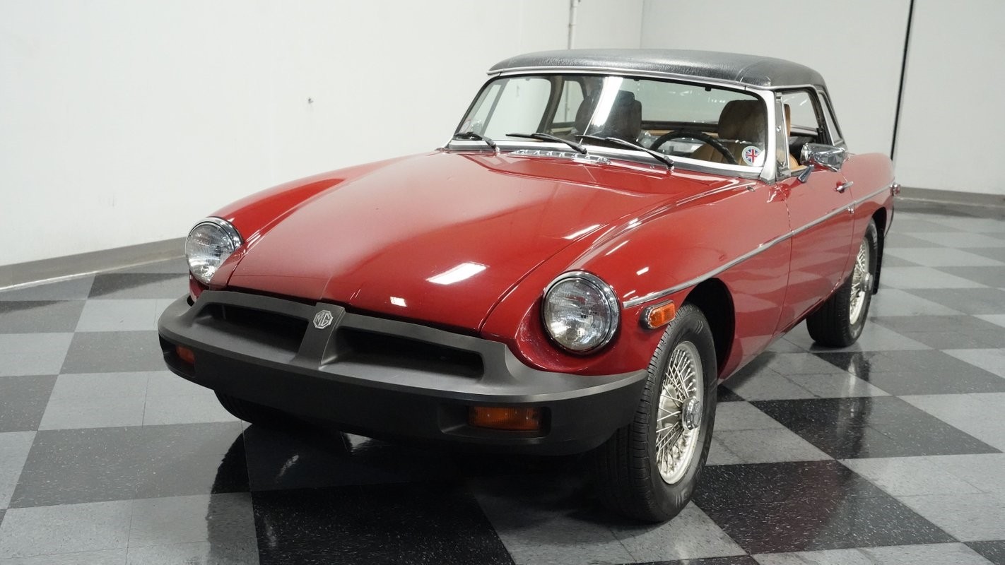MG-MGB-1978-Convertible-16