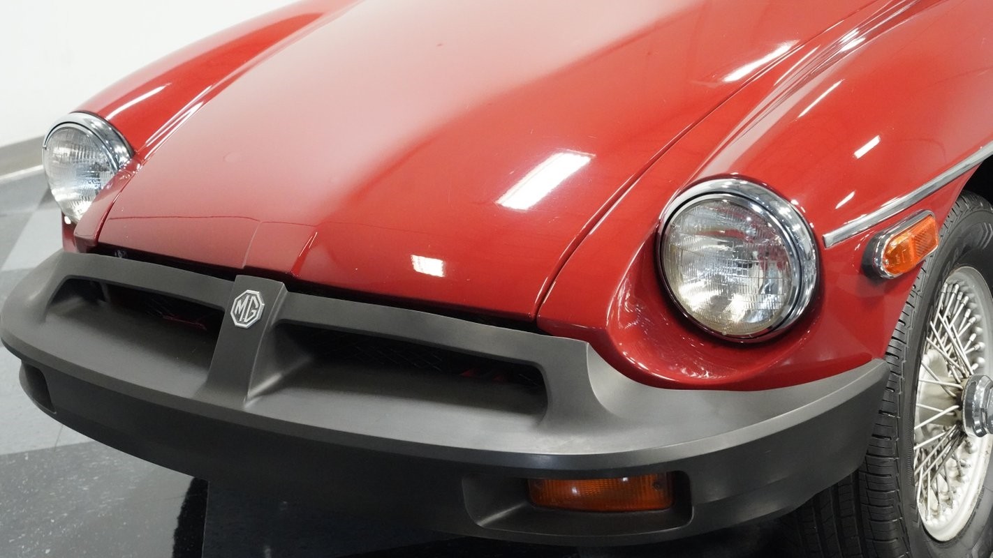 MG-MGB-1978-Convertible-17