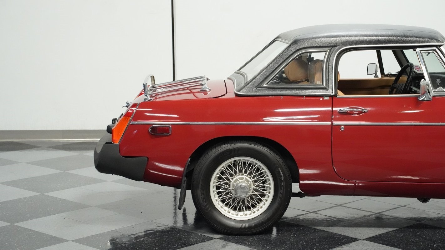 MG-MGB-1978-Convertible-26