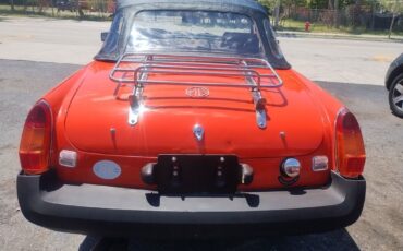 MG-MGB-1978-Convertible-3